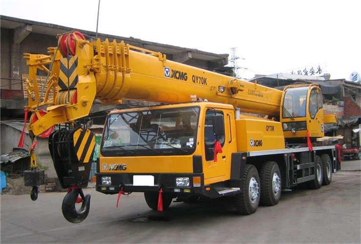 色达县吊车出租选择重点